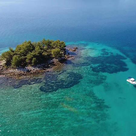 1 Bedroom Awesome In