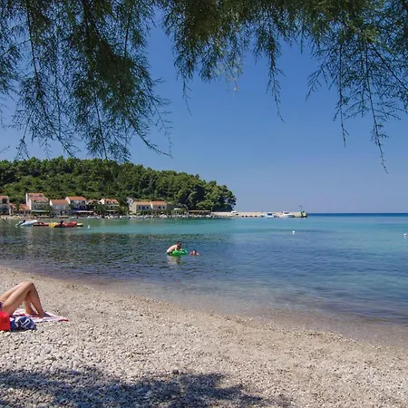 Stunning In With 1 Bedrooms And Wifi Apartamento Žuljana