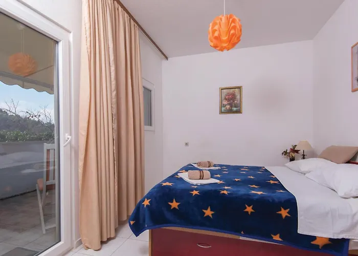 1 Bedroom Awesome In