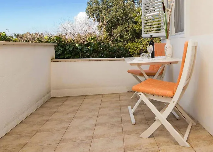 1 Bedroom Awesome In