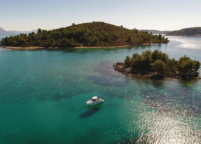 1 Bedroom Awesome In 아파트 Žuljana